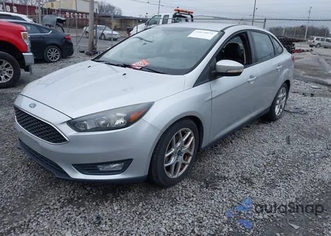 2015 Ford Focus Se z USA, uszkodzony, nr VIN 1FADP3F2XFL336212